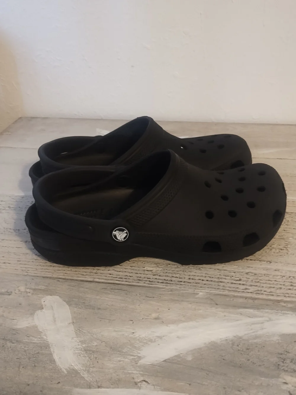 Crocs  unisex Sandals Mens 6 Womens 8 Classic Slip On Comfort  Clogs Black